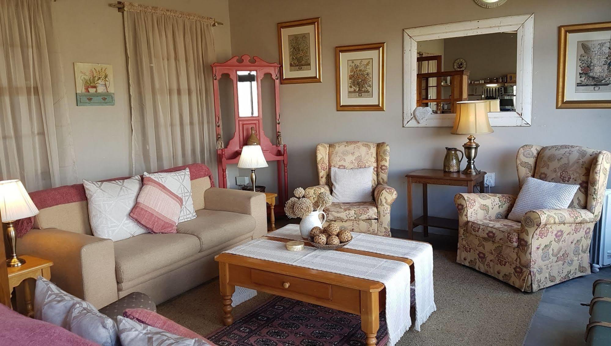 Karoo View Cottages Prince Albert Exterior photo